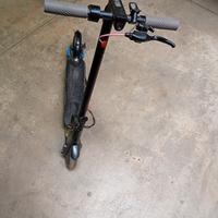 monopattino elettrico Xiaomi 365 Pro
