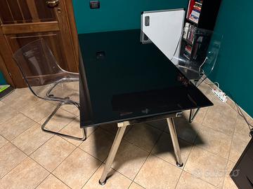 Tavolo / Scrivania in vetro + Sedie moderne