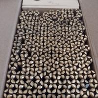 Tassello in ottone ancorante, filettatura interna