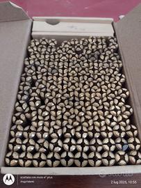 Tassello in ottone ancorante, filettatura interna