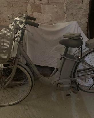 bicicletta elettrica Honda Racoon prima serie