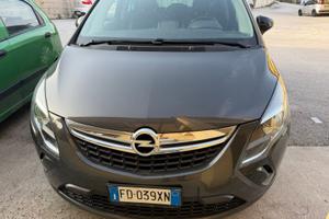 opel zafira 2016 7 posti