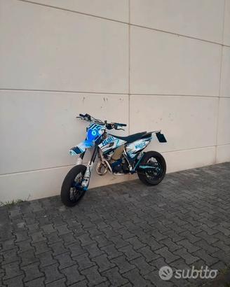 Husqvarna te 125 omologato motard