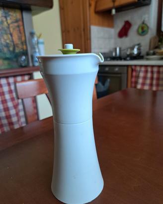 oliera Tupperware