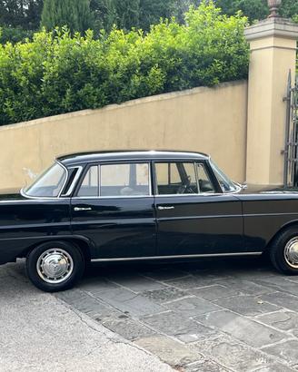Mercedes benz 230 W110 Codine 6 cilindri