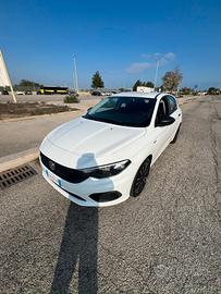 Fiat Tipo 1.3 Mjt 5P. Lounge NEOPATENTATI