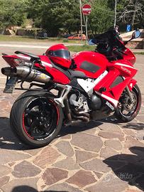 Honda vfr 800 vtec