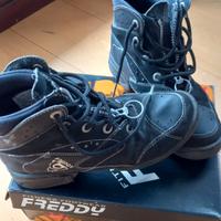 scarpe Freddy