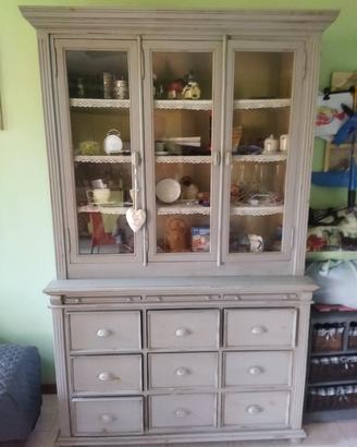 mobile cassettiera con vetrina shabby chic