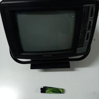 piccolo televisore vintage