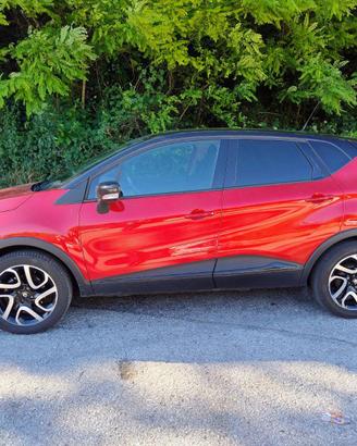 Renault Captur 1.5 dci euro6 full optional