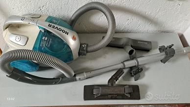 Aspirapolvere Hoover 2000W Cyclonic