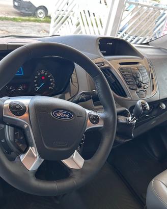 Ford transit custom 9 posti 2018