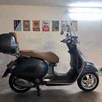 Piaggio Vespa 300 GTS - Parabrezza - 2018