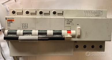 Magnetotermico differenziale 4P C120 Merlin Gerin