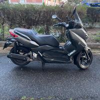 Yamaha X-Max 250 - 2015