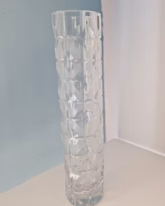 Vaso in vetro pressato