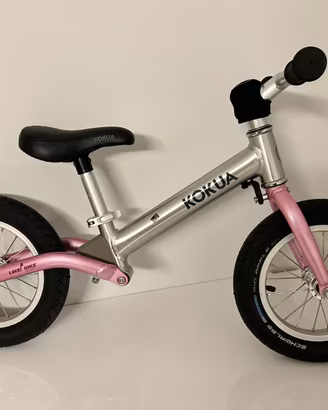 Super bici senza pedali  leggerissima come nuova