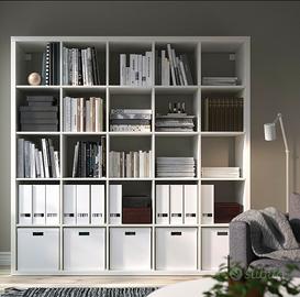 Scaffale nuovo 6 mesi di vita + accessori