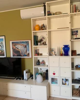 Libreria con cassettiera