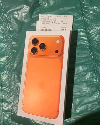 IPHONE 17 PRO MAX NUOVO ITALIANO