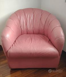 Poltrona in pelle stile Chesterfield