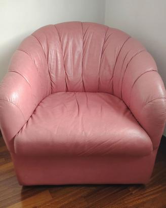 Poltrona in pelle stile Chesterfield