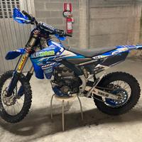 Yamaha WRF 250 2019 omologazione motard