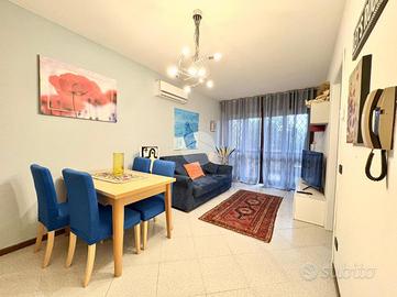 2 LOCALI A DESENZANO DEL GARDA