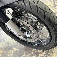 Pneumatico anteriore Metzler per bmw r 1200 gs