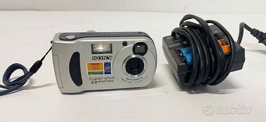 Fotocamera digitale Sony Cyber-shot DSC-P31 2.0MP