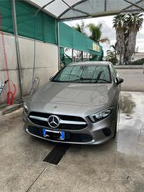 MERCEDES CLASSE A W177 da sistemare