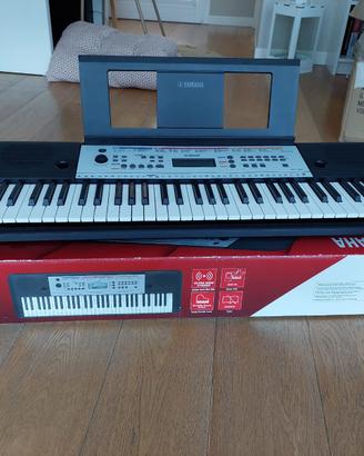 Pianola Yamaha YPT 260