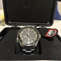 Luminox air constellation