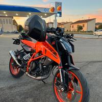 Ktm duke 390 ----perfetta per a2-
