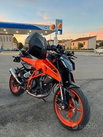 Ktm duke 390 ----perfetta per a2-