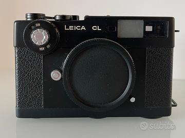 Fotocamera analogica Leica CL perfetta
