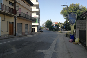 Appartamenti con annesso negozio