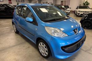 Peugeot 107 1.0 68CV 3p. Sweet Years