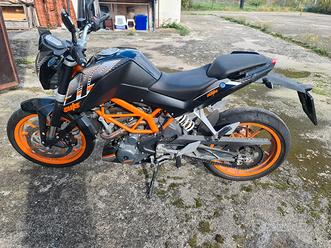 Ktm 390 duke 2015 Vendita in Moto e scooter