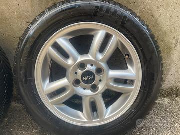 Cerchi e pneumatici Mini