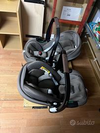 Ovetti Maxi Cosi + base Isofix