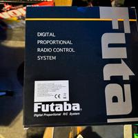 Radiocomando Futaba T10 px con due riceventii