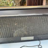 Cappa aspirante e filtrante