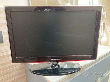 TV Samsung LED 22