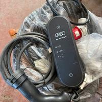 Caricabatterie auto elettriche