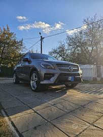 Mercedes ml 350 accetto permute con station wagon 