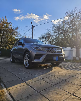 Mercedes ml 350 accetto permute con station wagon 