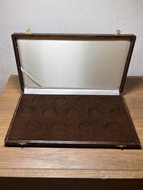 Cofanetto portamonete e medaglie in legno vintage 