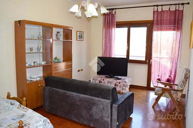 3 LOCALI A TAGLIACOZZO